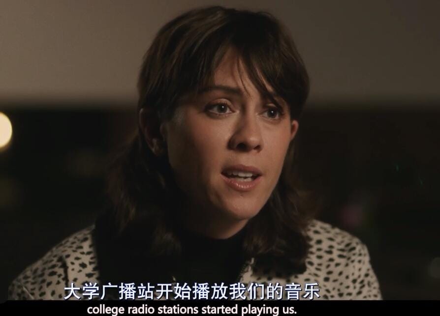【纪录片】《狂热追踪 泰根和萨拉的冒名骗局》1080P.中英双字 (2024)